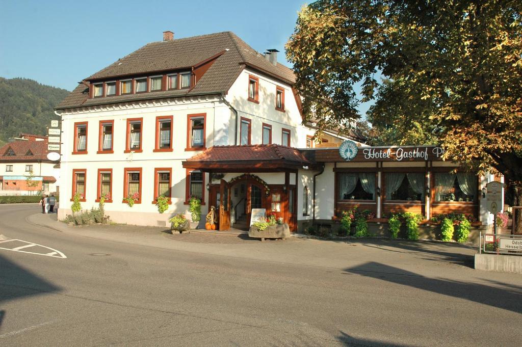 Gasthof Pfauen Hotel Oberkirch  Exterior photo